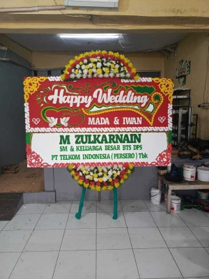 Papan Bunga di Tambakmas Kebon Sari